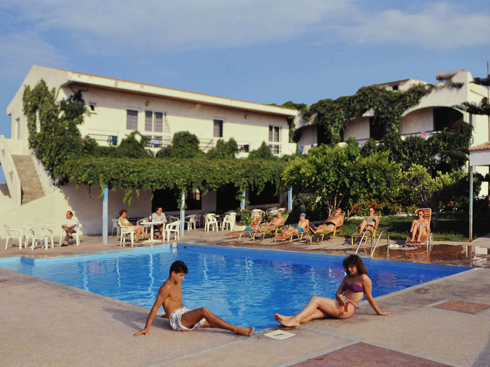 Greta Beach Anissaras Exterior foto